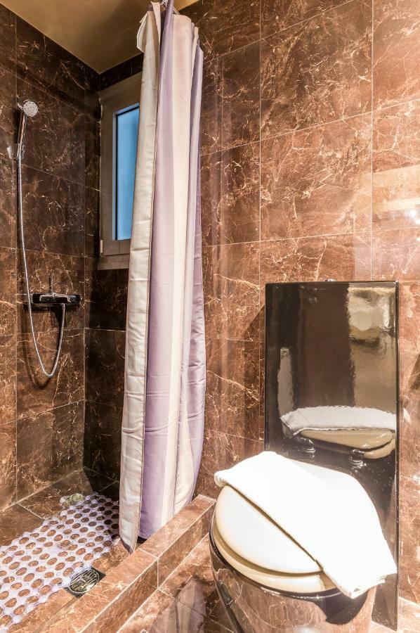 Outstanding Studio In Kolonaki Near The Metro Atene Esterno foto